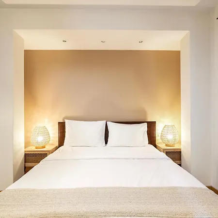 Houseloft Cosmopolitan Comfort