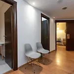 Houseloft Cosmopolitan Comfort