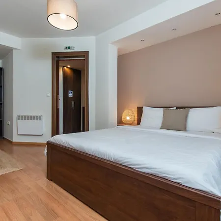 Apartment Houseloft Cosmopolitan Comfort Thessaloniki
