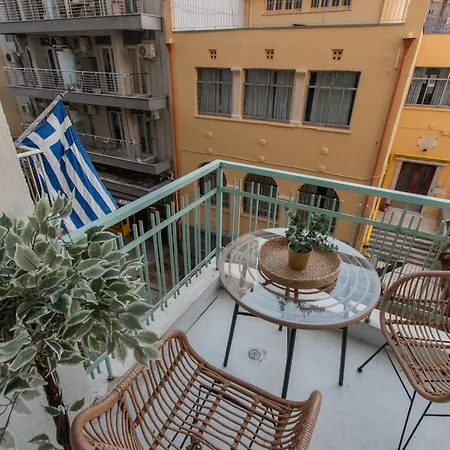 Apartment Houseloft Cosmopolitan Comfort Thessaloniki