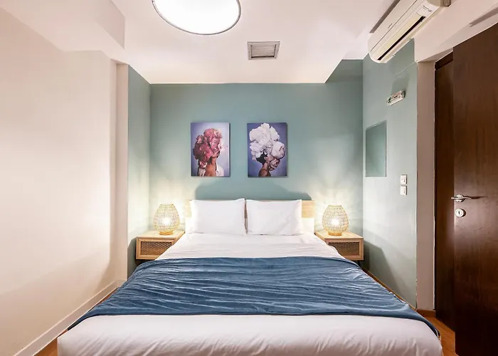 Houseloft Cosmopolitan Comfort